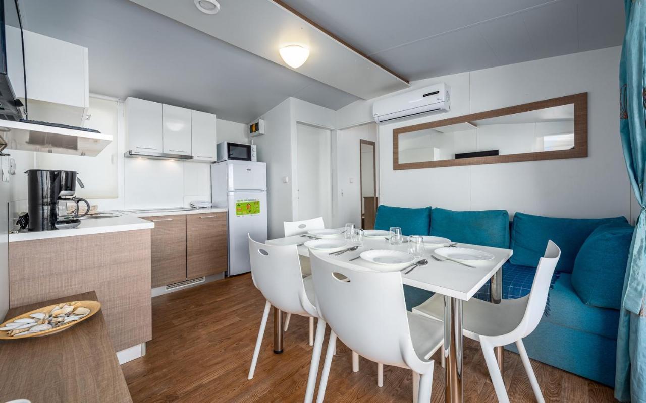 Panorama Mobile Homes In Camping Park Умаг Номер фото